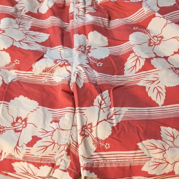Tommy Bahama Relax Swim Trunks Men's M - Picture 2 of 10